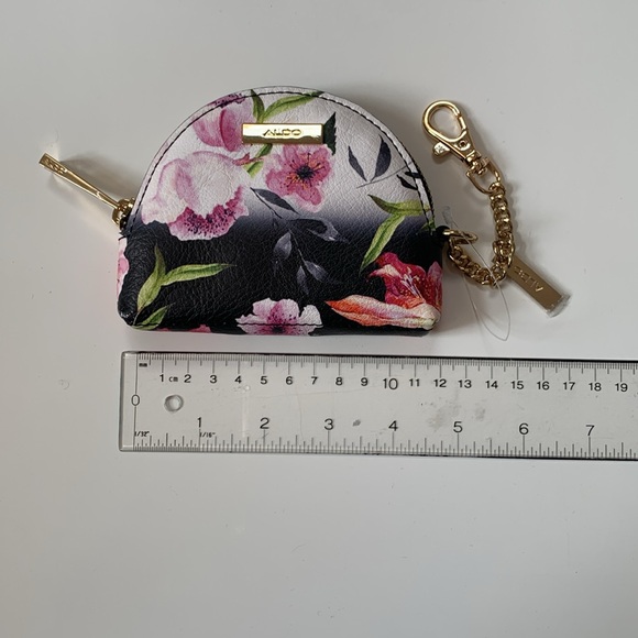 ⭐️HOST PICK⭐️ 👛ALDO Floral Coin Purse with Gold Accents - Picture 3 of 7